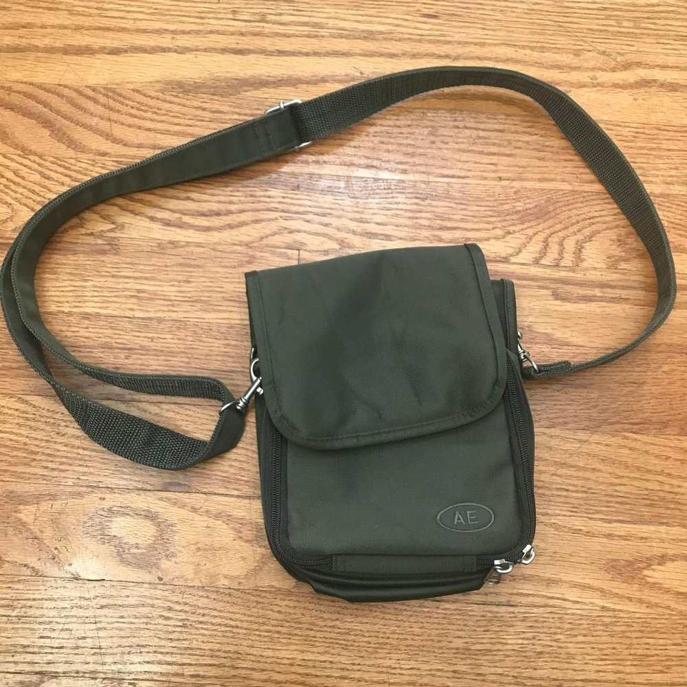 American Eagle Y2k Green Crossbody Bag Purse